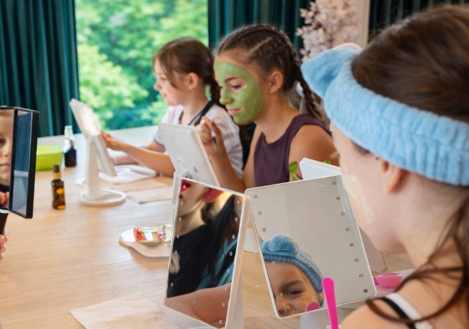 Glow&Flow Camp